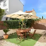 St Cyprien Superbe Maison Familiale Proche