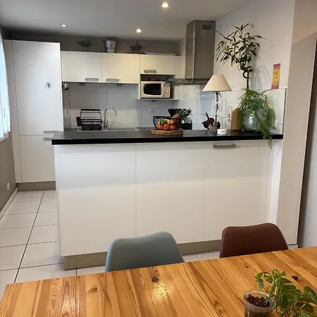 St Cyprien Superbe Maison Familiale Proche